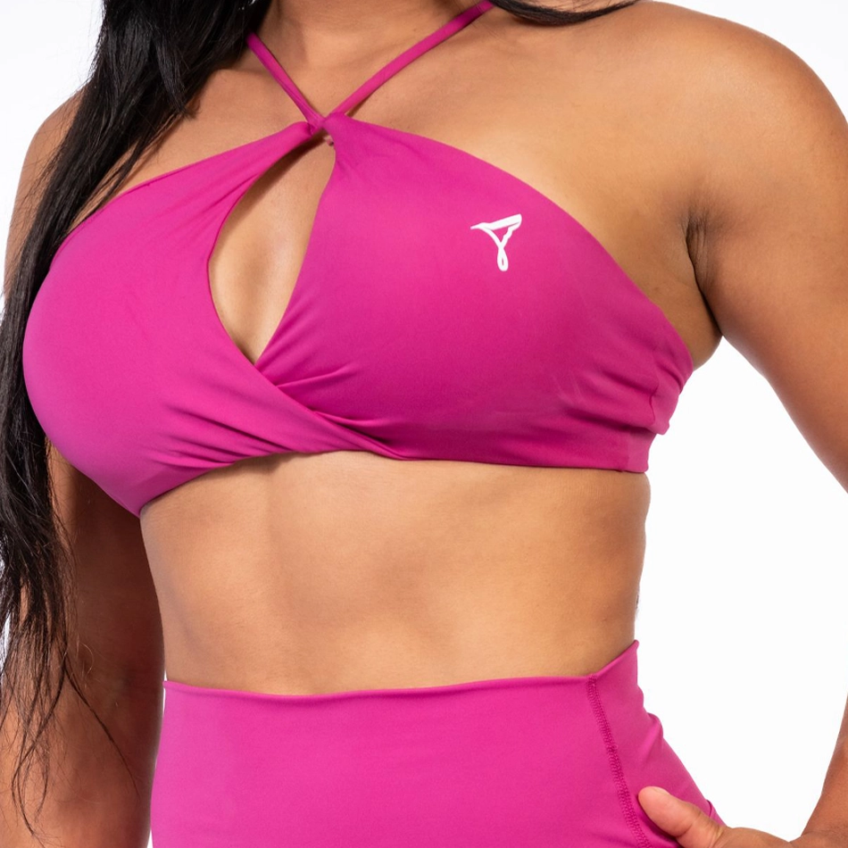 Key Hole Cross Strap Sports Bra
